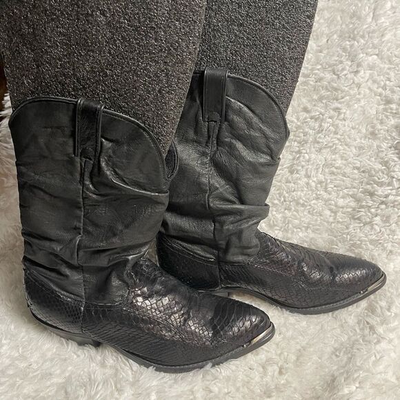 Code West men’s cowboy Boots leather Black &
snake skin print Size9.5 - Picture 3 of 13